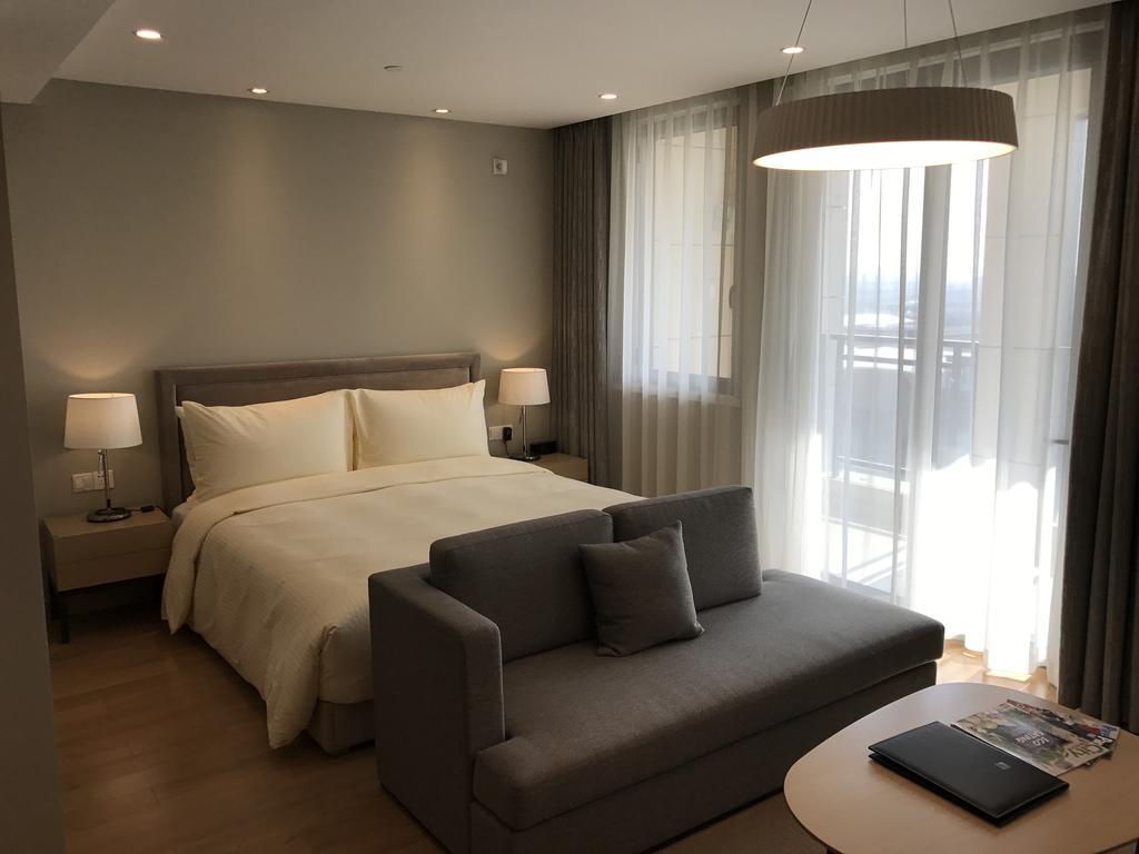 One Sunland Serviced Suites Managed By Lanson Place Shanghaj Pokój zdjęcie